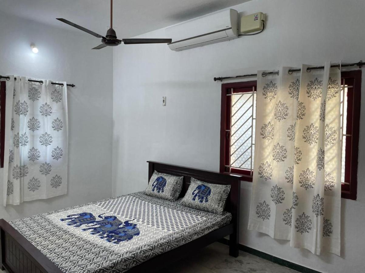 White House- 1Bk Pleasant Apartment With Open Terrace Coimbatore Exterior photo